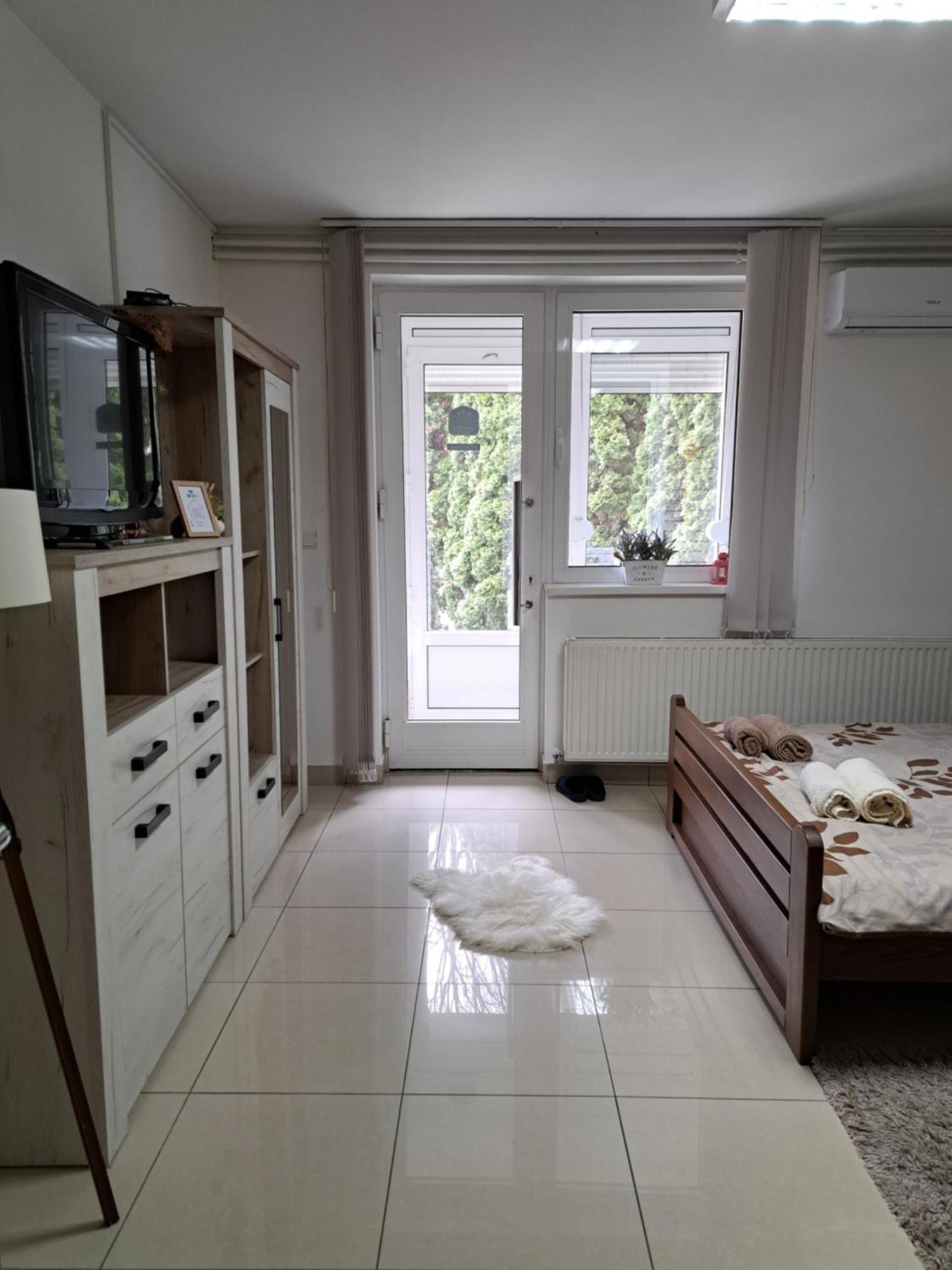 Apartman Fontana Кралево Екстер'єр фото